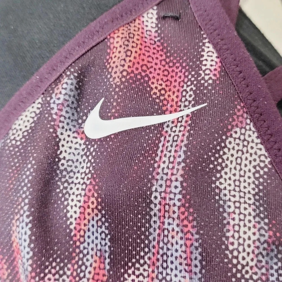 SMALL Nike Strappy Back Wire‎ Free Sports Bra Purple & Pink - Picture 5 of 6